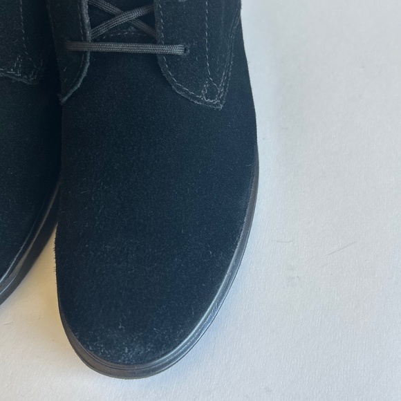 Munro Black Suede Genuine Leather Rubber Outsole Combat Boots size 6 - Picture 8 of 16